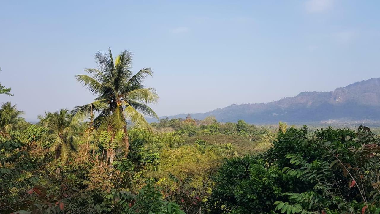 Manohara Resort Magelang Exterior foto